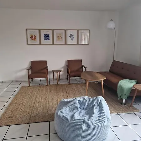 Apartment Duplex With Patio Near Exhibition Messe *