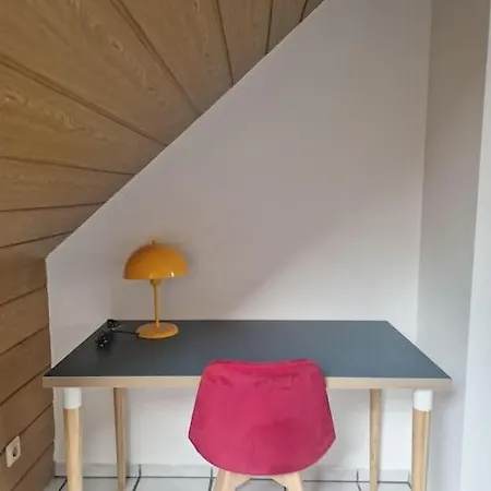 Duplex With Patio Near Exhibition Messe *