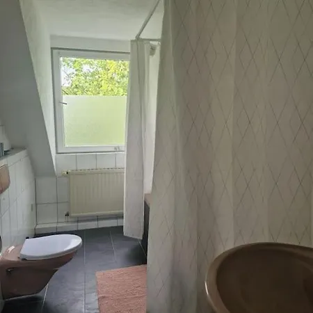 Duplex With Patio Near Exhibition Messe Appartement